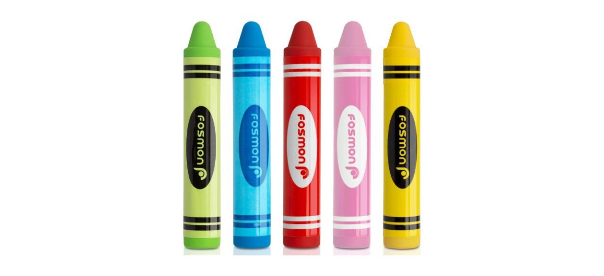 A set of 5 crayon-shaped styluses, in the colors green, blue, red, pink and yellow