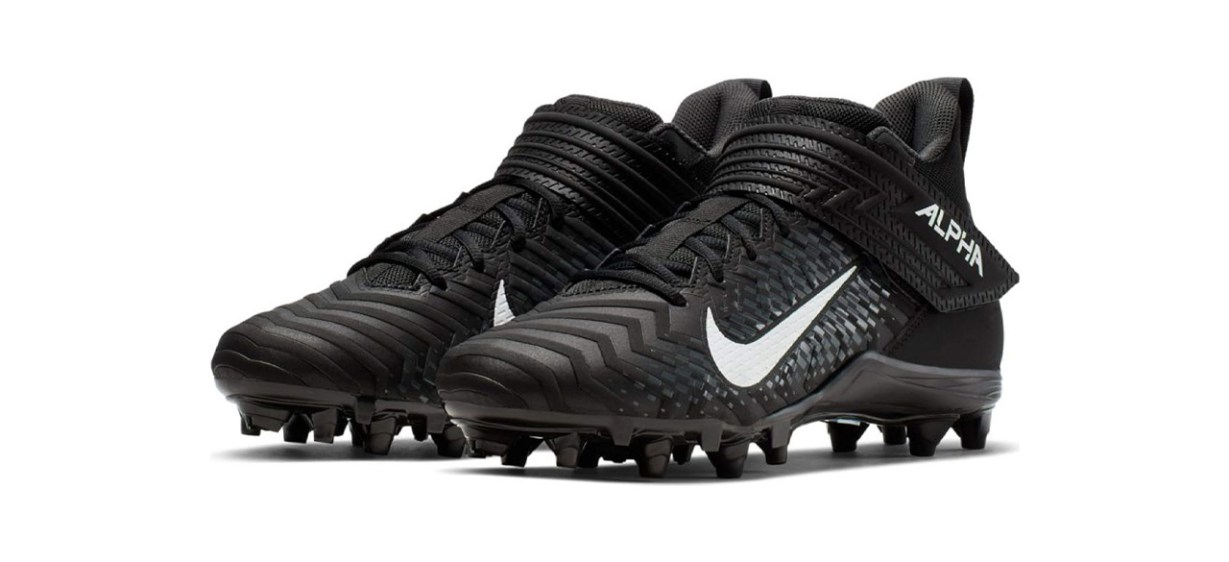 Nike Men's Alpha Menace Varsity 2 Football Cleat