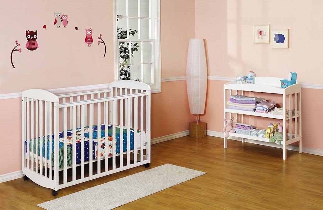 5 Best Mini Cribs Apr. 2021 BestReviews