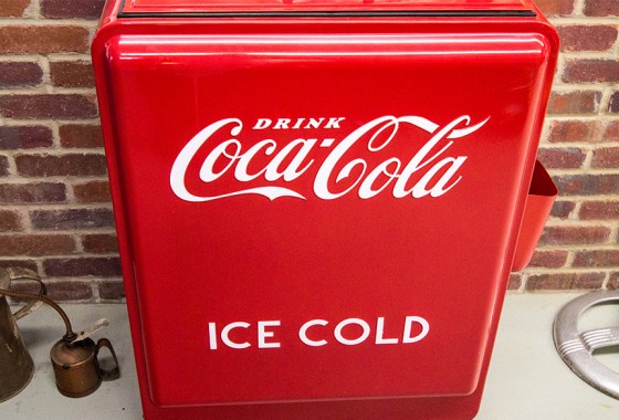 Best retro mini-fridge