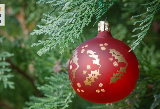 Best large outdoor Christmas ornament