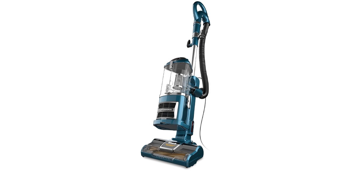 Shark ZU503AMZ Navigator Lift-Away Vacuum