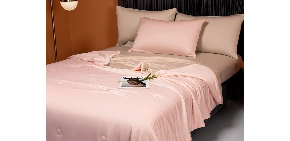 LLanCL Cooling Blankets for Hot Sleepers