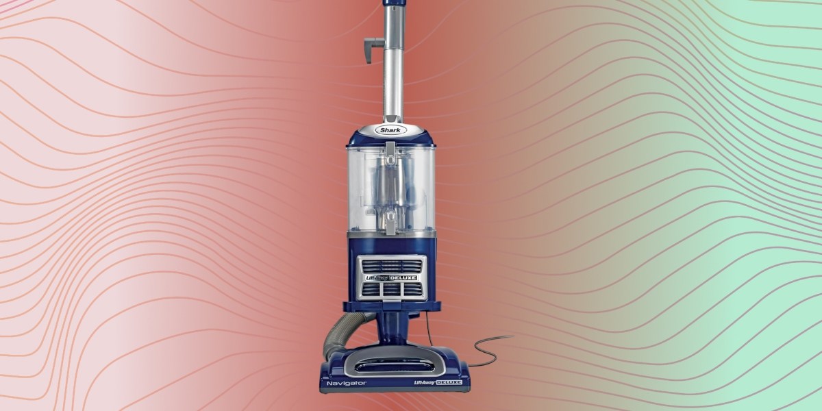 Shark Navigator Lift-Away Vacuum