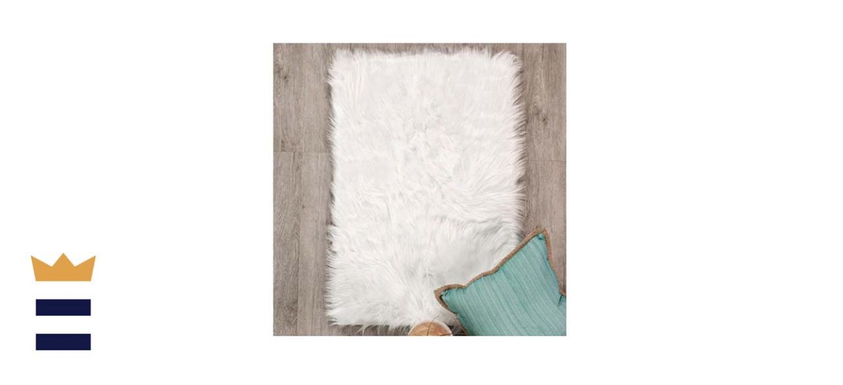 Etta Avenue Dominick Handmade Shag Area Rug In White