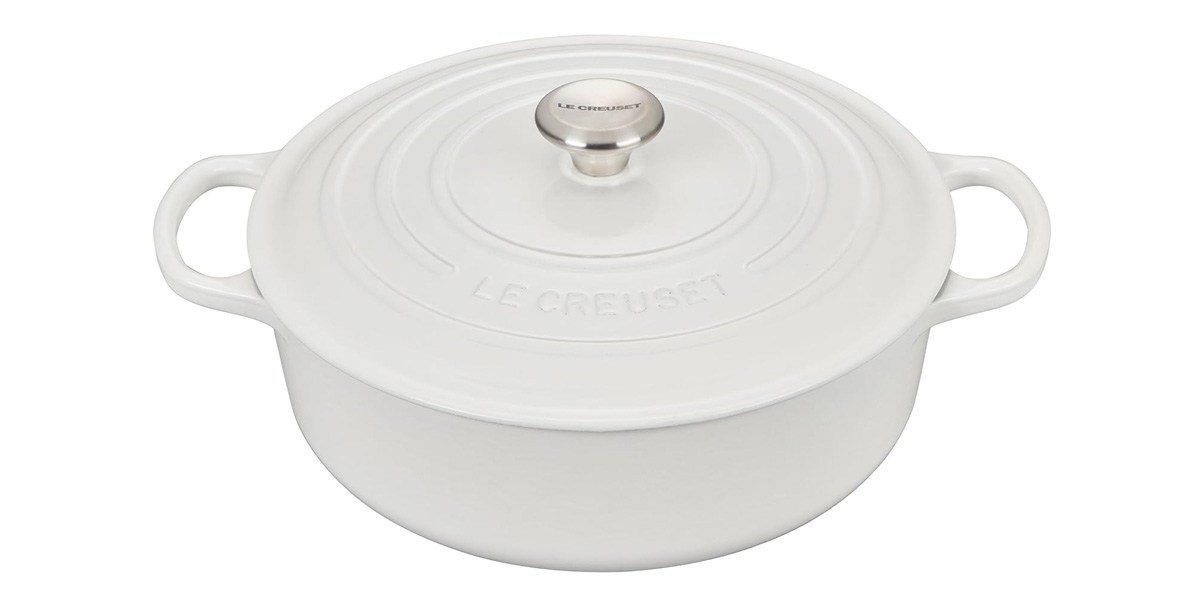 Le Creuset Enameled-Cast-Iron Signature Round Wide Dutch Oven
