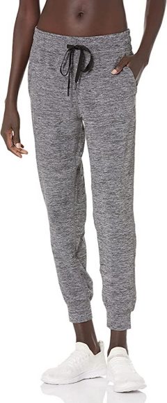 Amazon Essentials Women's Brushed Tech Stretch Jogger Pant