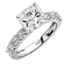 Houston Diamond District 14K Gold or Platinum GIA Certified Princess Cut with Side Stones 4 Carat T.W Diamond Engagement Ring