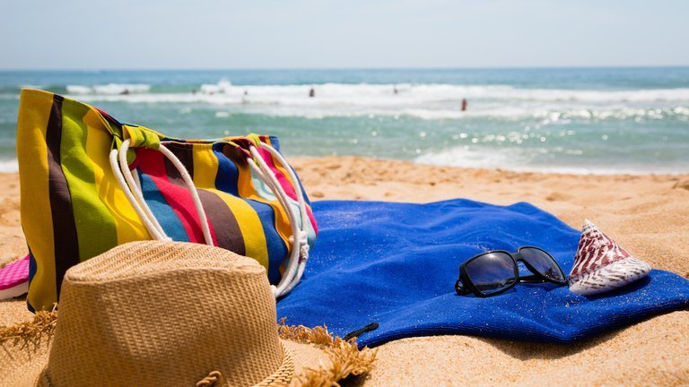 beach towel that filters sand